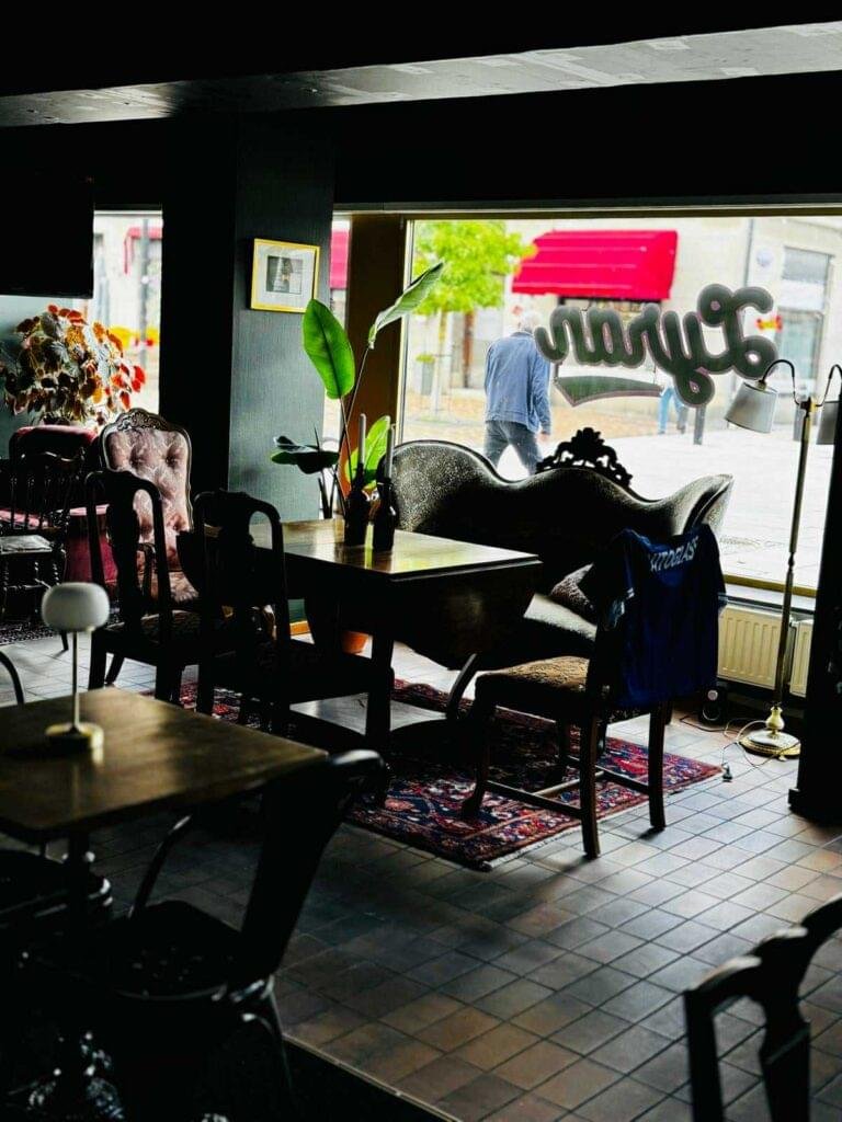 Belysningsinstallation på Lyran Bar i Höganäs